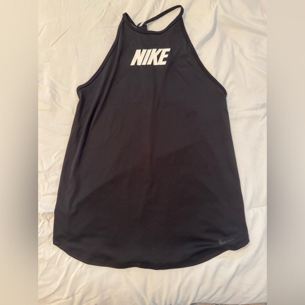 NWOT Nike Women's Black Sleeveless Tank Top